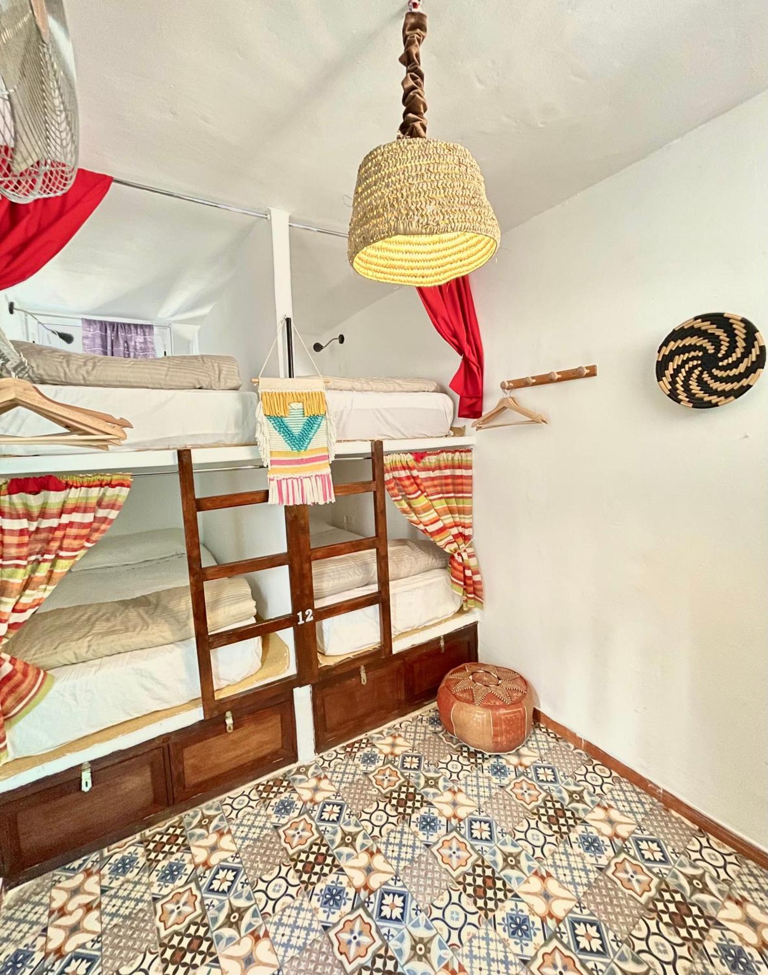 Darna Hostel Тетуан Экстерьер фото